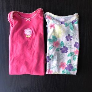 2 Carter’s 12 mos onesies long & short sleeve